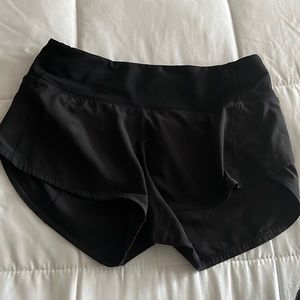 Lululemon Black Shorts!!